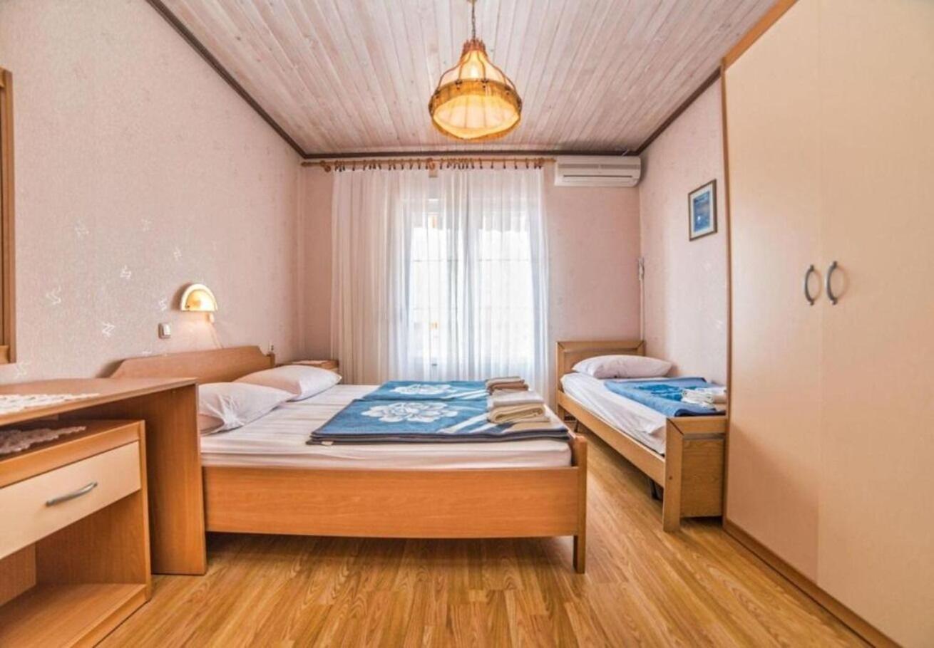 Apartments Dusa Banjol Kültér fotó